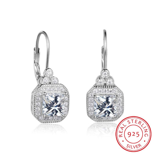 Minimalist Sparkle Stud Earrings – 925 Sterling Silver Everyday Jewellery